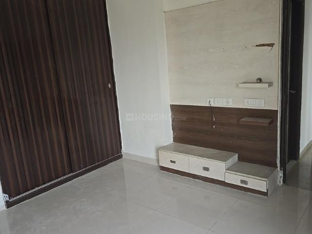 2 BHK Apartment in Noida Extension for rent Greater Noida. The reference number is 19830572