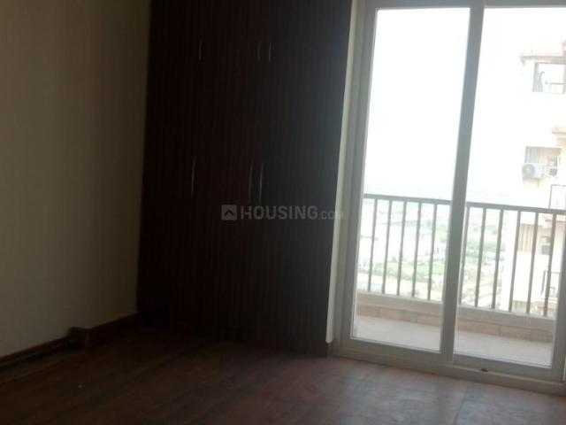 2 BHK Apartment in Noida Extension for rent Greater Noida. The reference number is 19848703