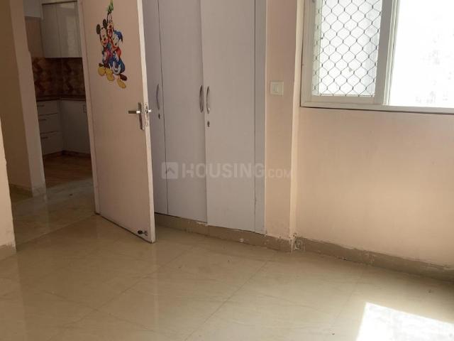 2 BHK Apartment in Noida Extension for rent Greater Noida. The reference number is 19918462