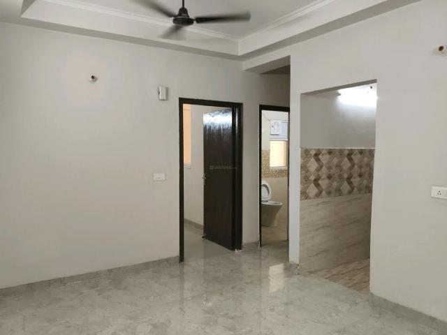 2 BHK Apartment in Noida Extension for rent Greater Noida. The reference number is 19918540