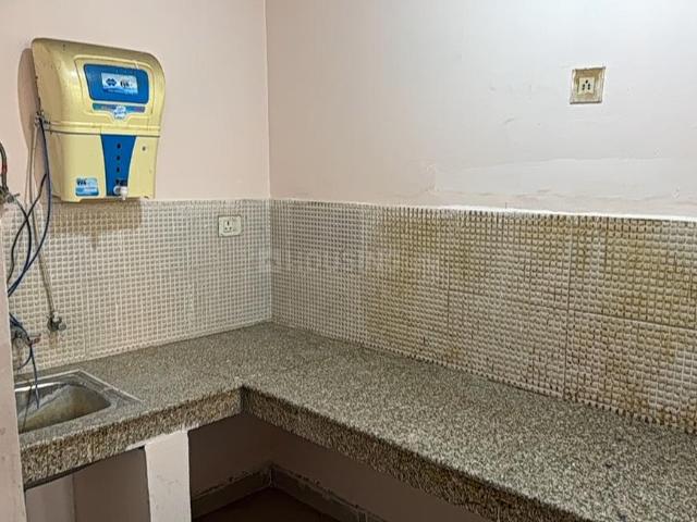 2 BHK Apartment in Noida Extension for rent Greater Noida. The reference number is 19068609