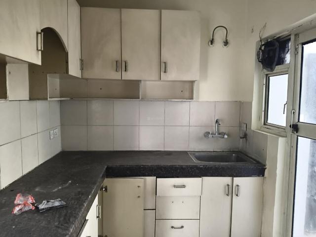 2 BHK Apartment in Noida Extension for rent Greater Noida. The reference number is 19260194