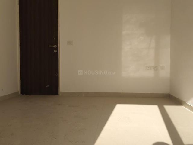 2 BHK Apartment in Noida Extension for rent Greater Noida. The reference number is 19360808