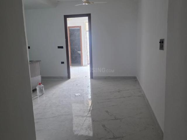 2 BHK Apartment in Noida Extension for rent Greater Noida. The reference number is 20405093