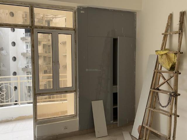 2 BHK Apartment in Noida Extension for rent Greater Noida. The reference number is 20475927