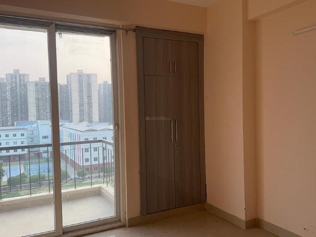 2 BHK Apartment in Noida Extension for rent Greater Noida. The reference number is 20571457