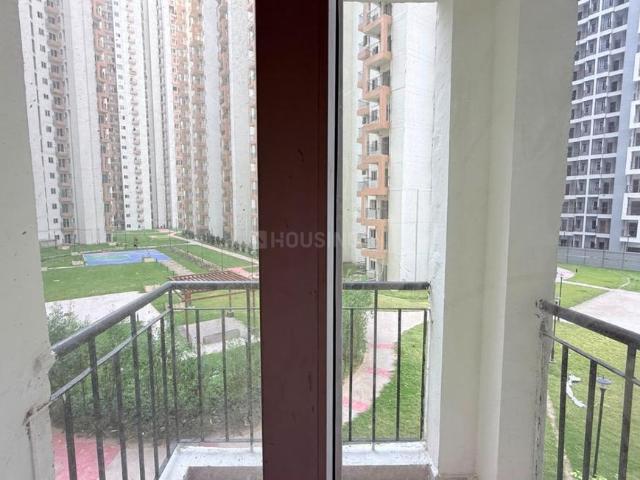 2 BHK Apartment in Noida Extension for rent Greater Noida. The reference number is 20626973