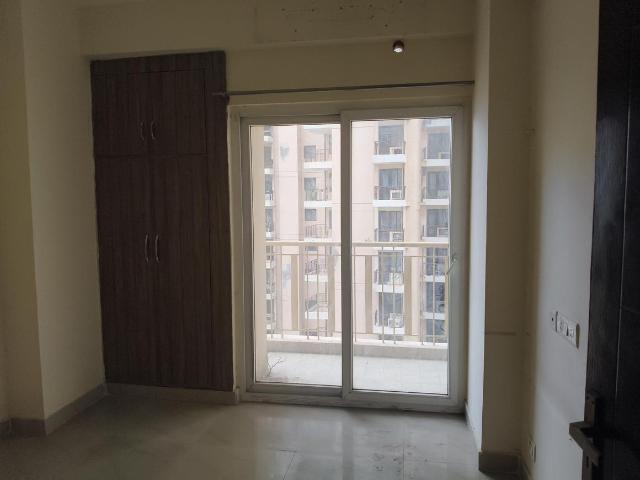 2 BHK Apartment in Noida Extension for rent Greater Noida. The reference number is 20652161