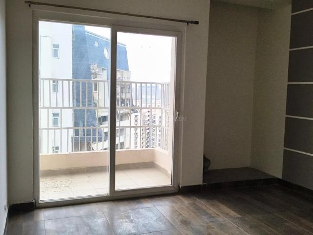 2 BHK Apartment in Noida Extension for rent Greater Noida. The reference number is 20750431