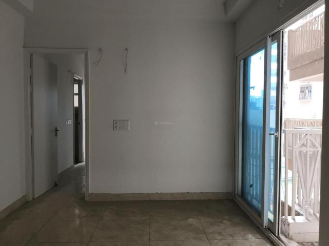 2 BHK Apartment in Noida Extension for rent Greater Noida. The reference number is 20830479