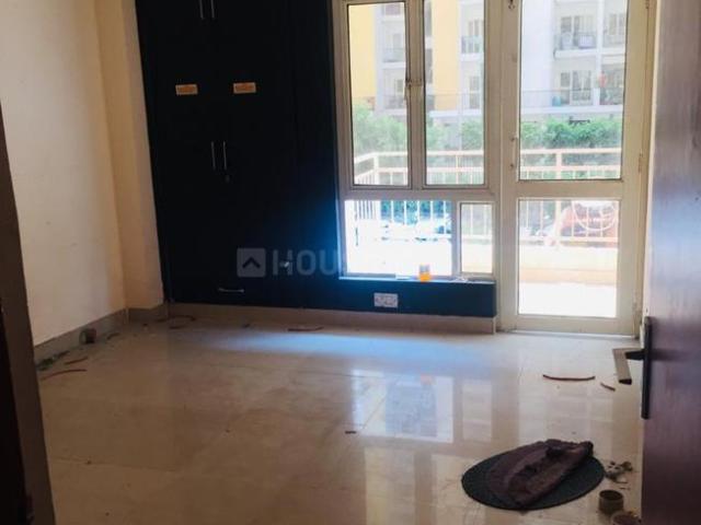 2 BHK Apartment in Noida Extension for rent Greater Noida. The reference number is 20945976