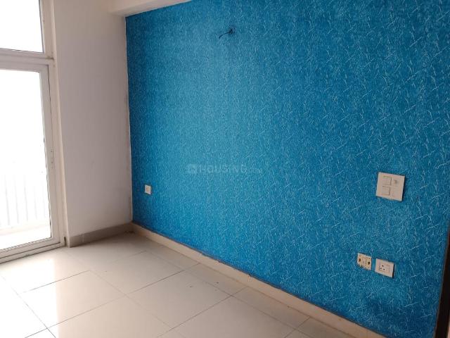 2 BHK Apartment in Noida Extension for rent Greater Noida. The reference number is 20070037