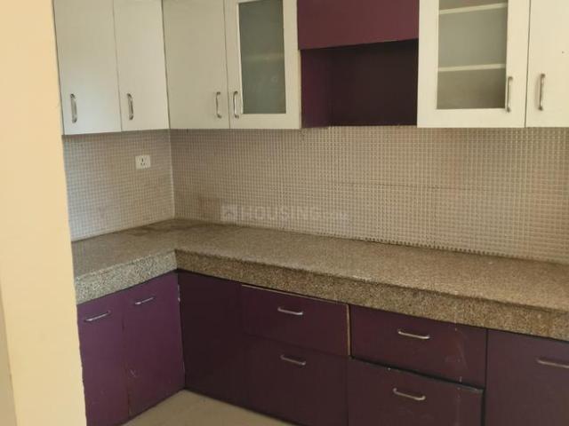 2 BHK Apartment in Noida Extension for rent Greater Noida. The reference number is 20112350