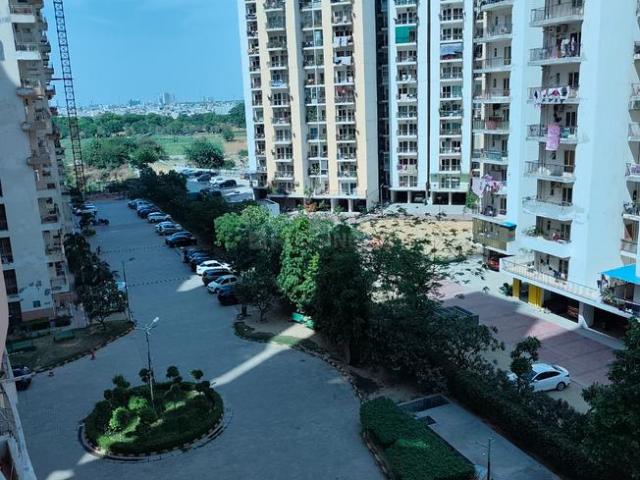2 BHK Apartment in Noida Extension for rent Greater Noida. The reference number is 20204431