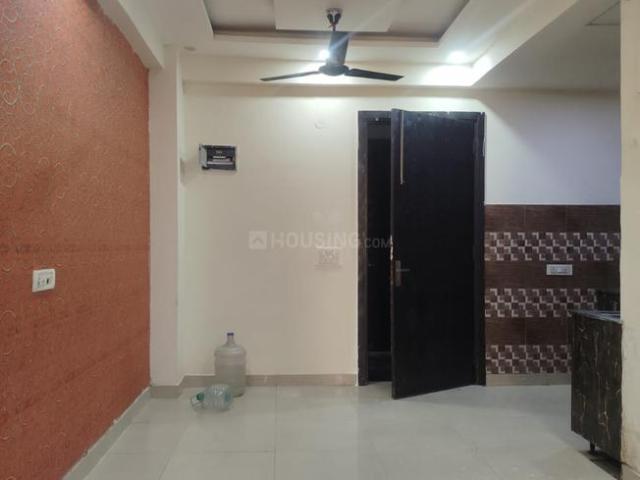 2 BHK Apartment in Noida Extension for rent Greater Noida. The reference number is 20223123