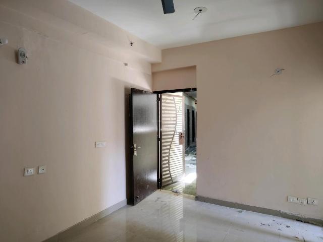 2 BHK Apartment in Noida Extension for rent Greater Noida. The reference number is 20235320