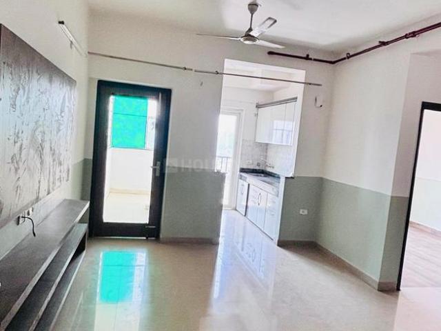 2 BHK Apartment in Noida Extension for rent Greater Noida. The reference number is 21002217