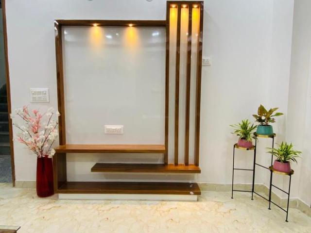 2 BHK Apartment in Noida Extension for resale Greater Noida. The reference number is 7340108