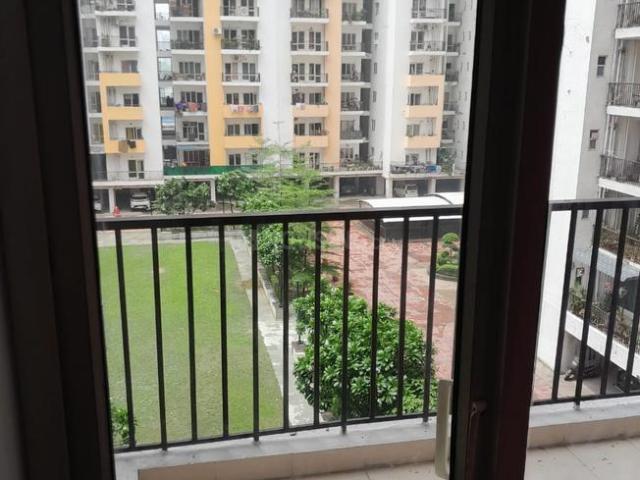 2 BHK Apartment in Noida Extension for resale Greater Noida. The reference number is 12713372