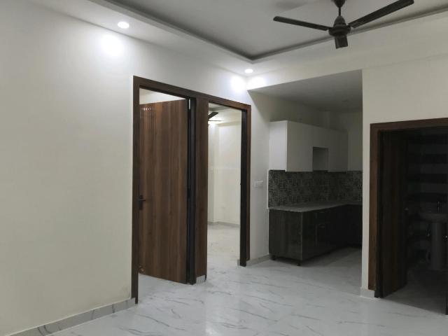 2 BHK Apartment in Noida Extension for resale Greater Noida. The reference number is 15400952