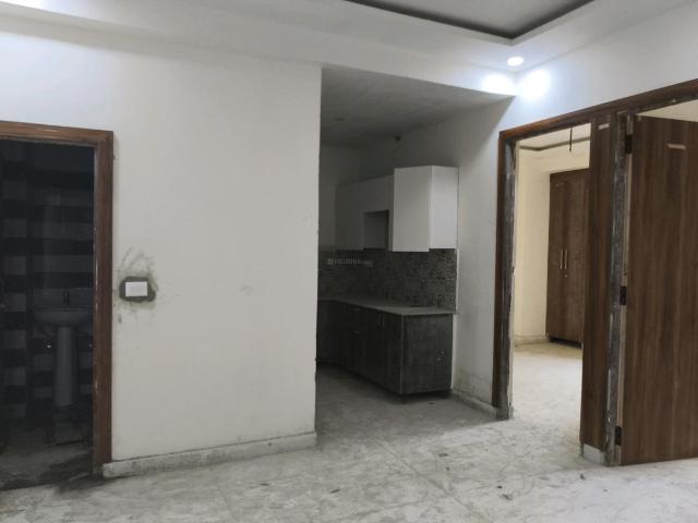 2 BHK Apartment in Noida Extension for resale Greater Noida. The reference number is 15400977