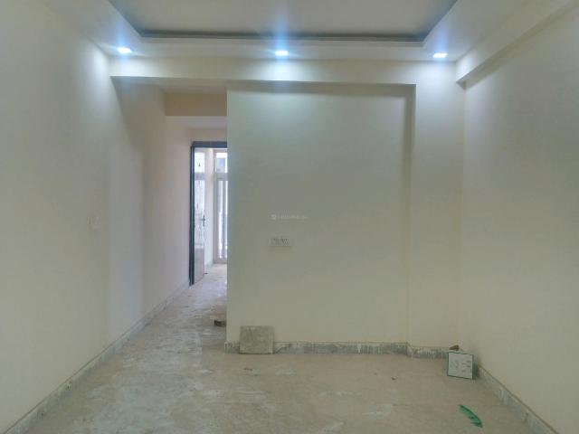 2 BHK Apartment in Noida Extension for resale Greater Noida. The reference number is 16652966