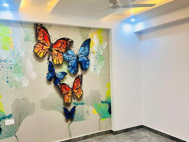 2 BHK Apartment in Noida Extension for resale Greater Noida. The reference number is 16620994