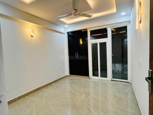2 BHK Apartment in Noida Extension for resale Greater Noida. The reference number is 16774402