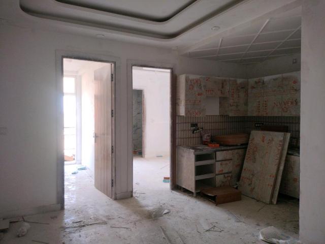 2 BHK Apartment in Noida Extension for resale Greater Noida. The reference number is 17094746