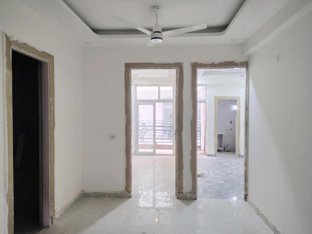 2 BHK Apartment in Noida Extension for resale Greater Noida. The reference number is 17019459