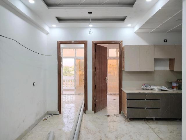2 BHK Apartment in Noida Extension for resale Greater Noida. The reference number is 17230480