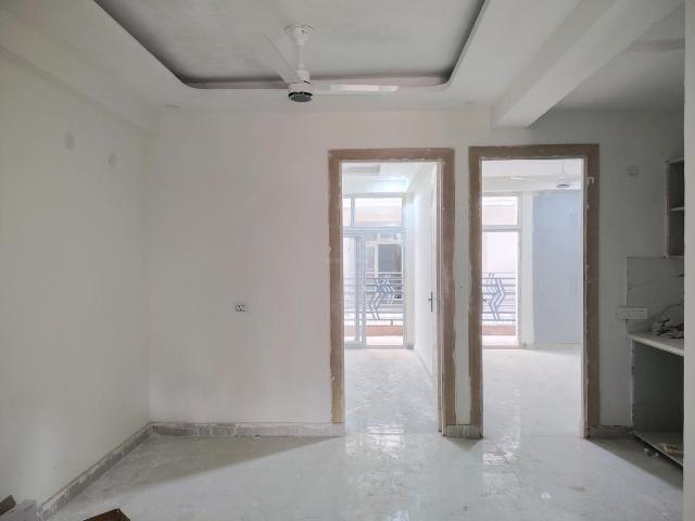 2 BHK Apartment in Noida Extension for resale Greater Noida. The reference number is 17313064