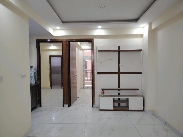 2 BHK Apartment in Noida Extension for resale Greater Noida. The reference number is 17484819