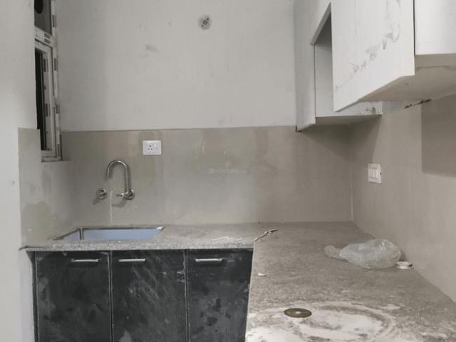 2 BHK Apartment in Noida Extension for resale Greater Noida. The reference number is 17610884