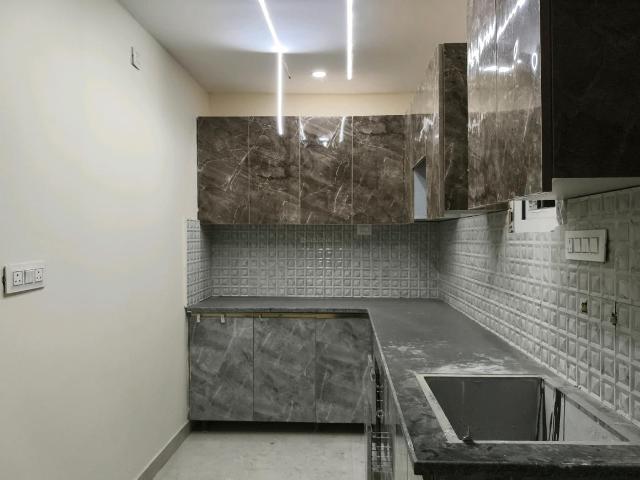 2 BHK Apartment in Noida Extension for resale Greater Noida. The reference number is 17610939