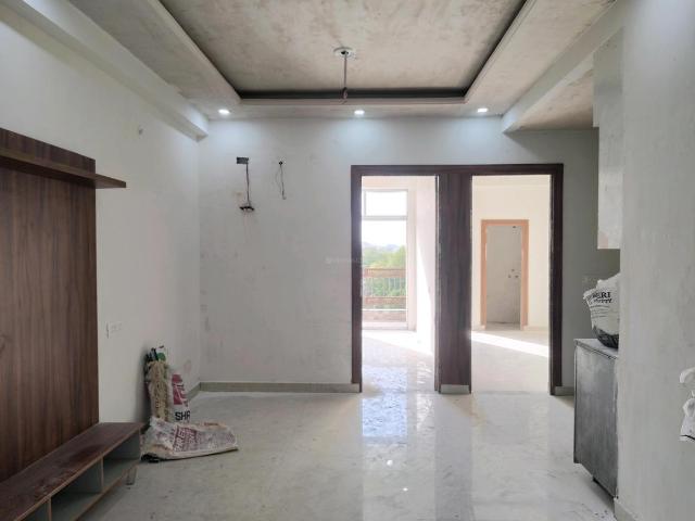 2 BHK Apartment in Noida Extension for resale Greater Noida. The reference number is 17817178