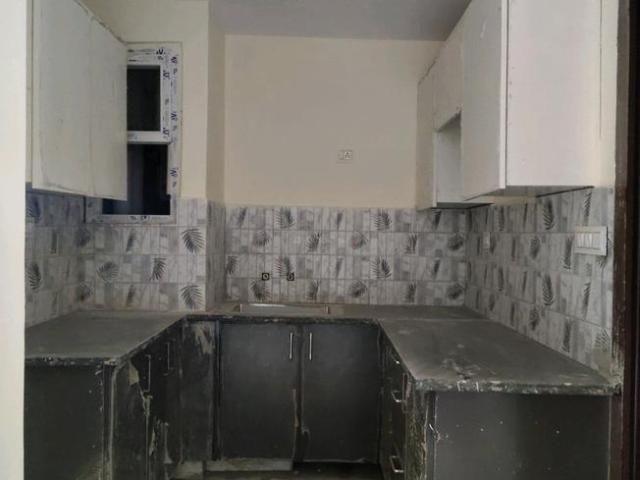 2 BHK Apartment in Noida Extension for resale Greater Noida. The reference number is 18329413