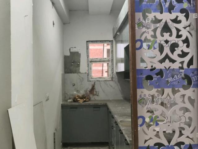 2 BHK Apartment in Noida Extension for resale Greater Noida. The reference number is 18448748