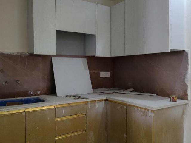 2 BHK Apartment in Noida Extension for resale Greater Noida. The reference number is 18769743
