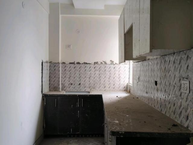 2 BHK Apartment in Noida Extension for resale Greater Noida. The reference number is 18863330