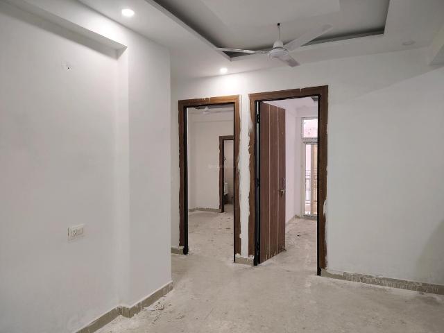 2 BHK Apartment in Noida Extension for resale Greater Noida. The reference number is 18863741
