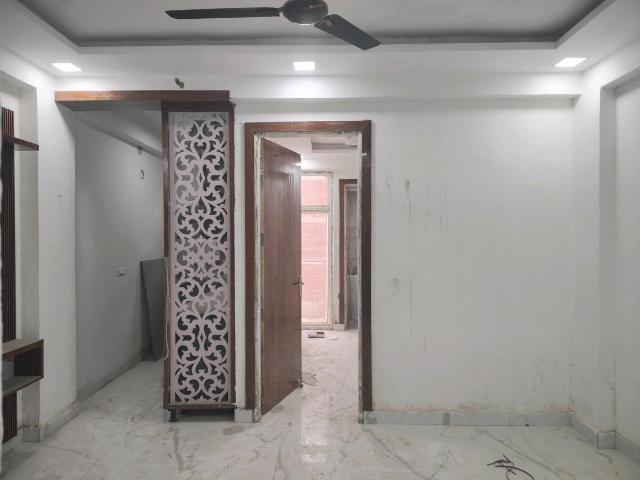 2 BHK Apartment in Noida Extension for resale Greater Noida. The reference number is 19092955