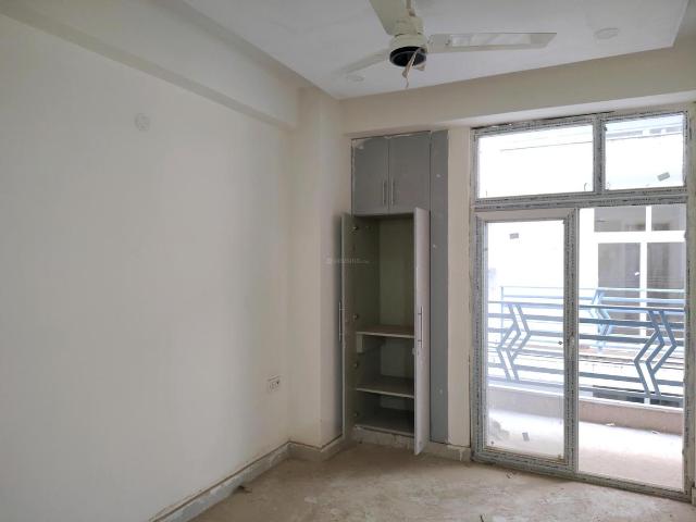 2 BHK Apartment in Noida Extension for resale Greater Noida. The reference number is 19092967