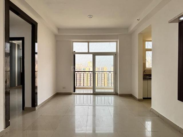 2 BHK Apartment in Noida Extension for resale Greater Noida. The reference number is 19106509