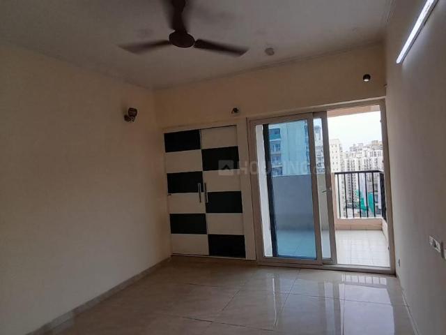 2 BHK Apartment in Noida Extension for resale Greater Noida. The reference number is 19291275