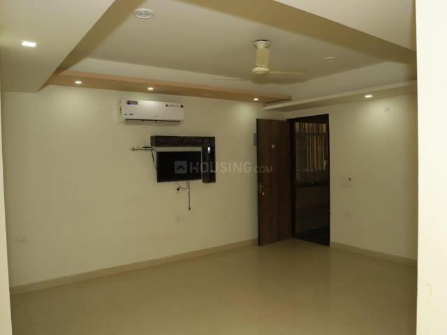 2 BHK Apartment in Noida Extension for resale Greater Noida. The reference number is 19358049
