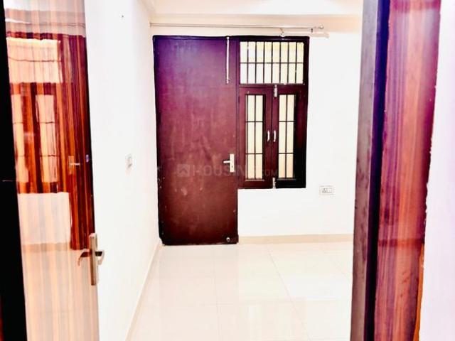 2 BHK Apartment in Noida Extension for resale Greater Noida. The reference number is 19362581