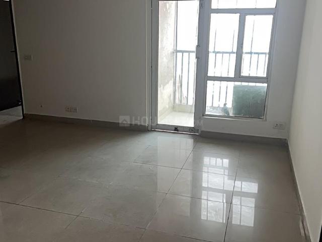 2 BHK Apartment in Noida Extension for resale Greater Noida. The reference number is 19383080