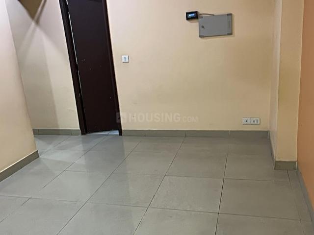 2 BHK Apartment in Noida Extension for resale Greater Noida. The reference number is 19405744