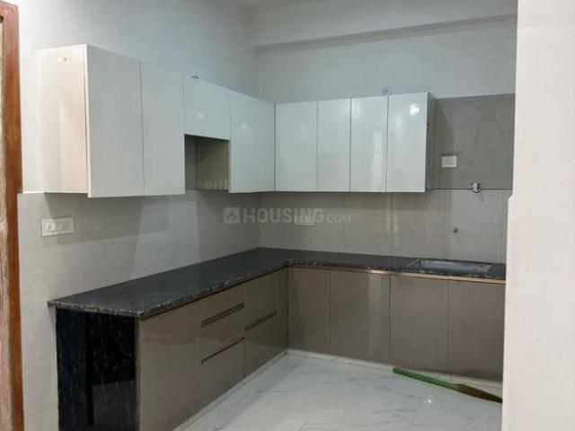 2 BHK Apartment in Noida Extension for resale Greater Noida. The reference number is 19419502